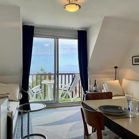 Le Sea View Apartment